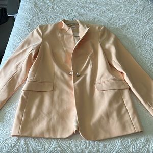 Beautiful oversized blazer